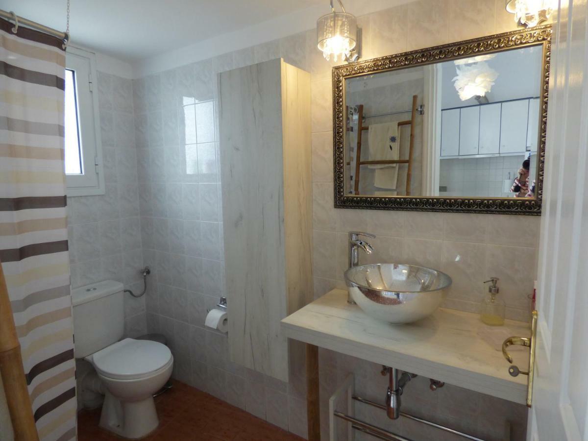 Apartment Nesaea Agios Sostis (Tinos)