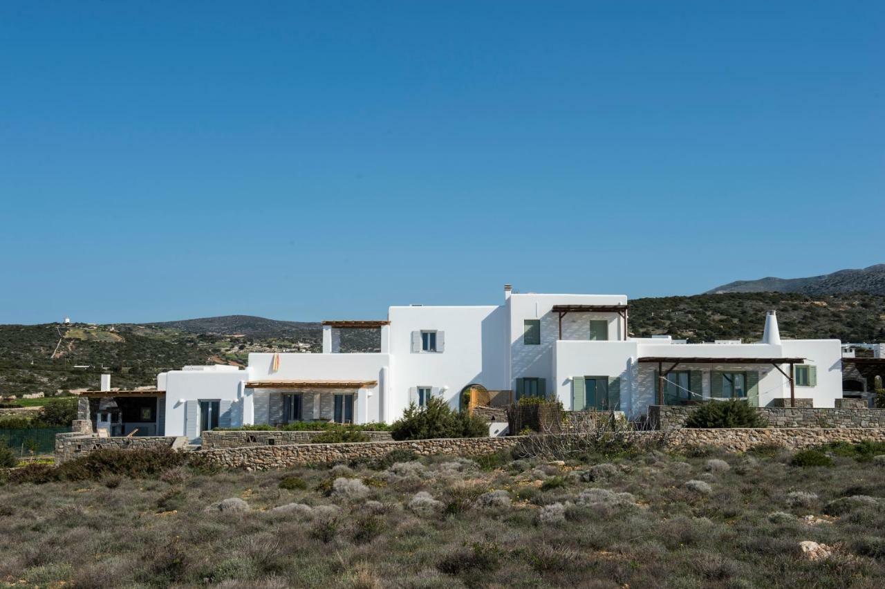 Theros * Aliki (Paros)