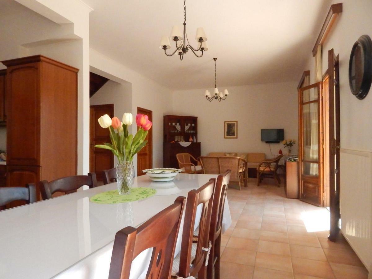 Kaina Holiday home Vamos