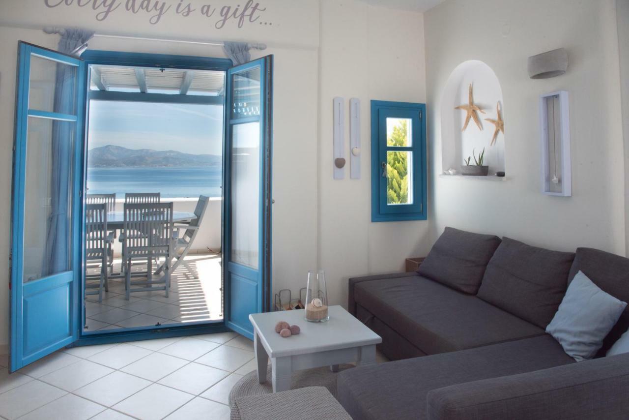 Just Blue With Amazing Sea Views In