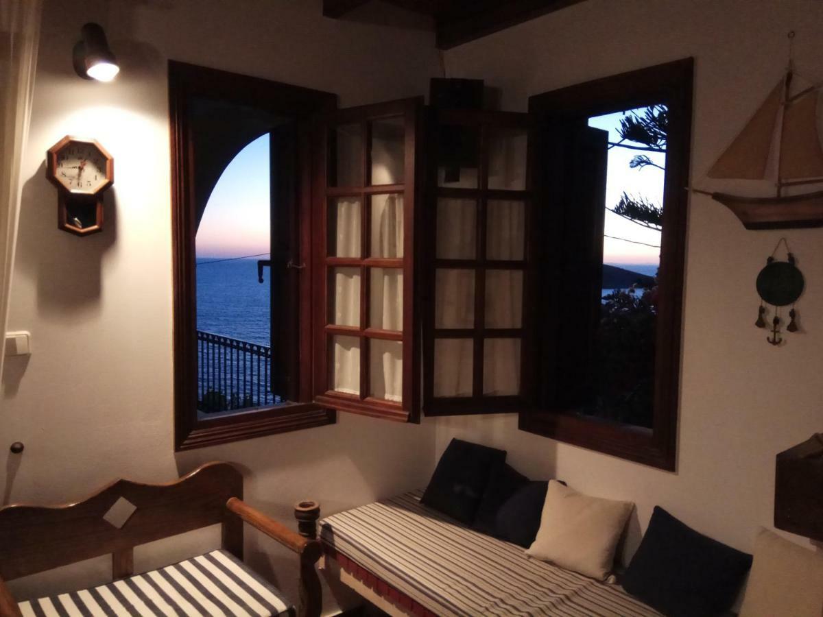 Country house Platy Gialos, Amazing View Panormos (Kalymnos)