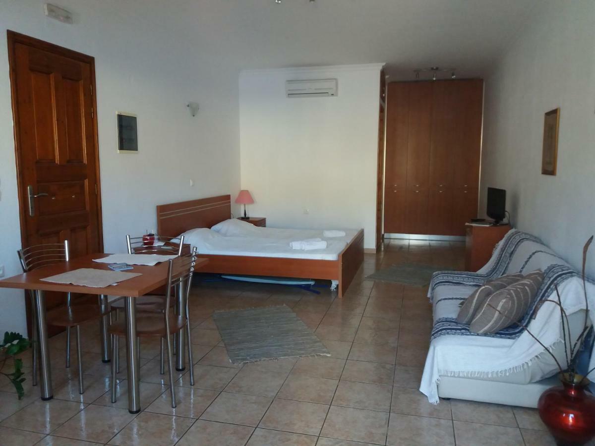 Kleanthi And Kostas Studios Apartment *