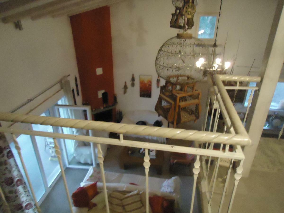 Aliki Villa