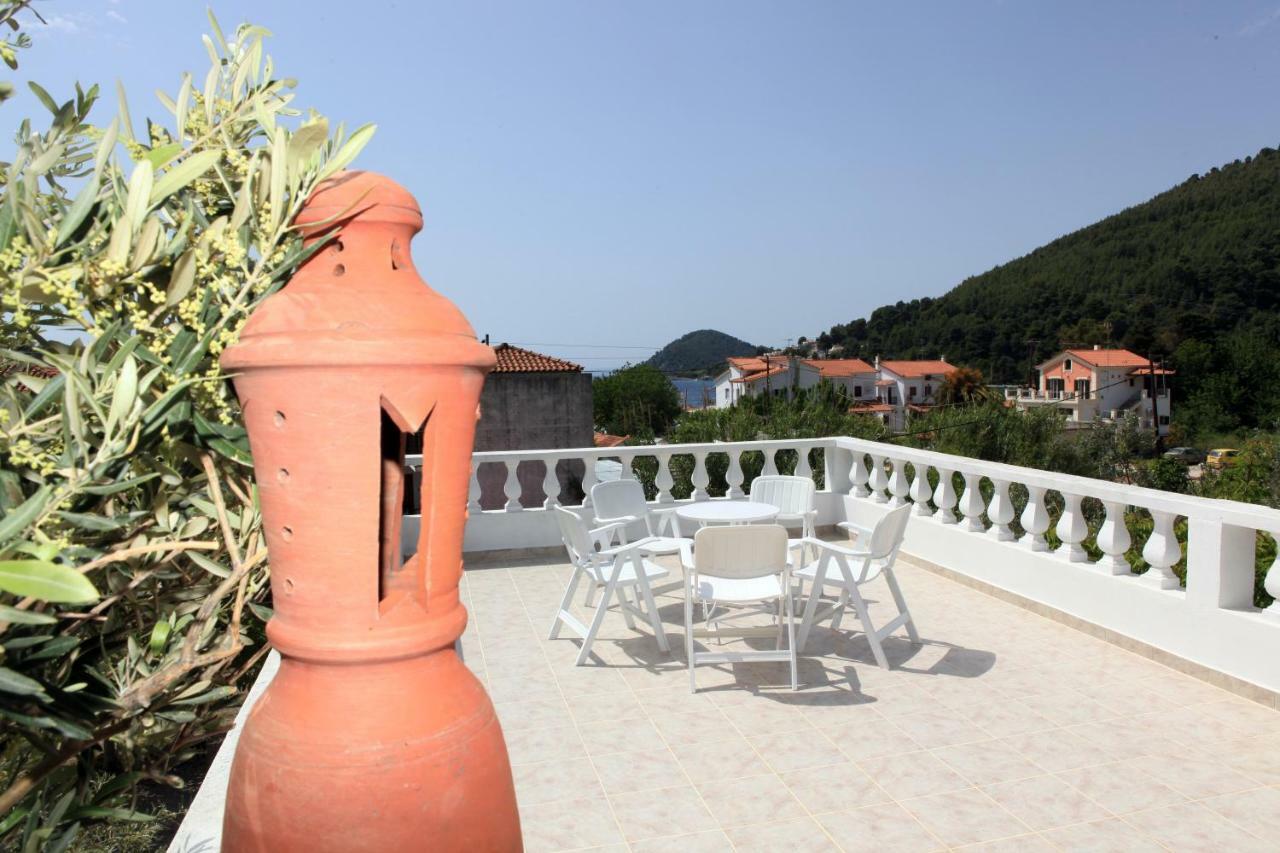 O Pyrgos Apartment