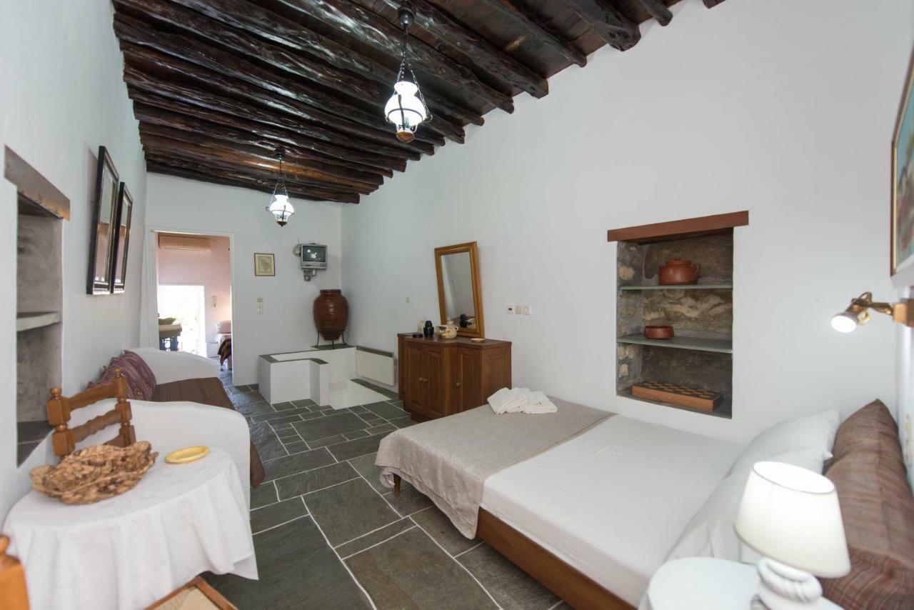 Aris & Maria Houses Kastron (Sifnos)