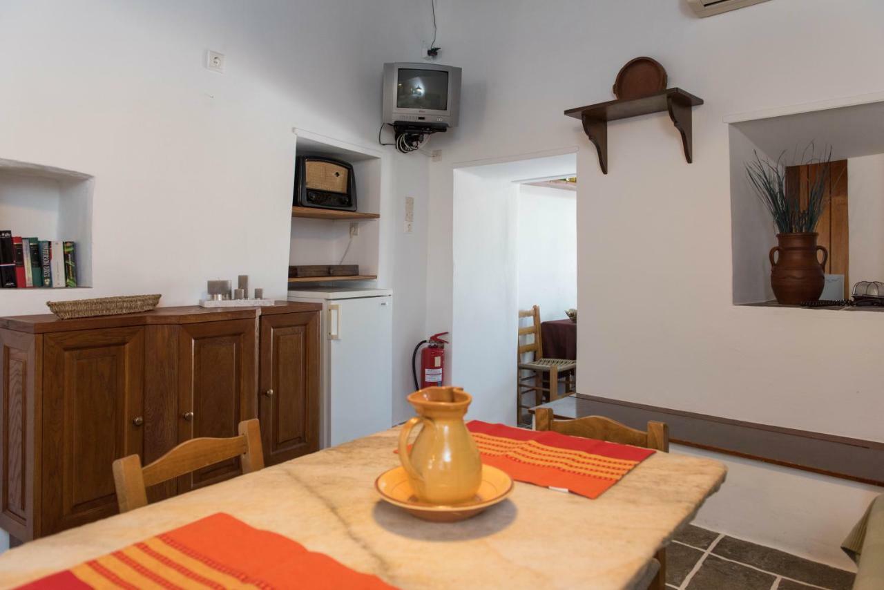 Apartment Aris & Maria Houses *