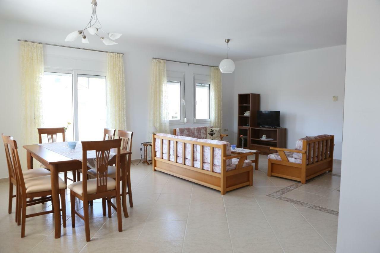 Despina Apartment Keramoti (Macedonia)