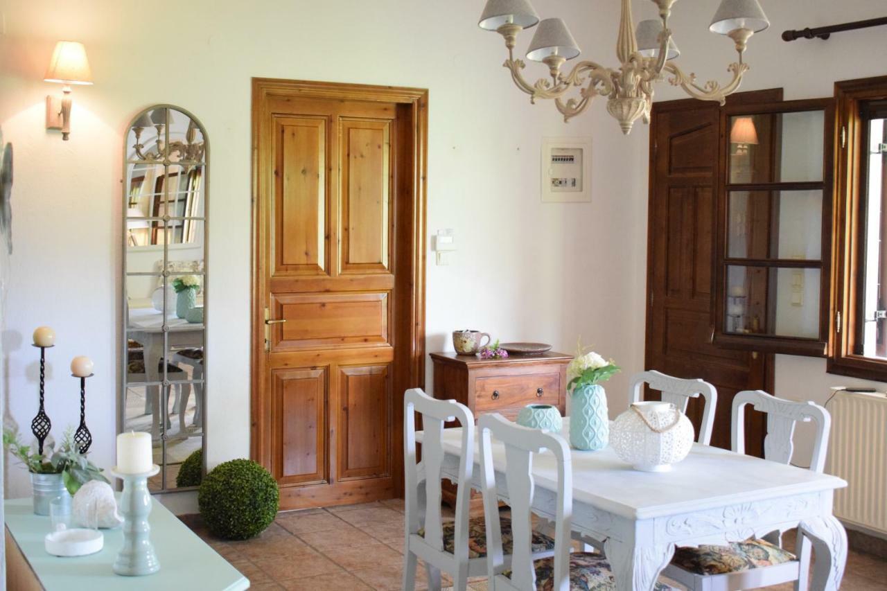 Aspasia's Holiday home *
