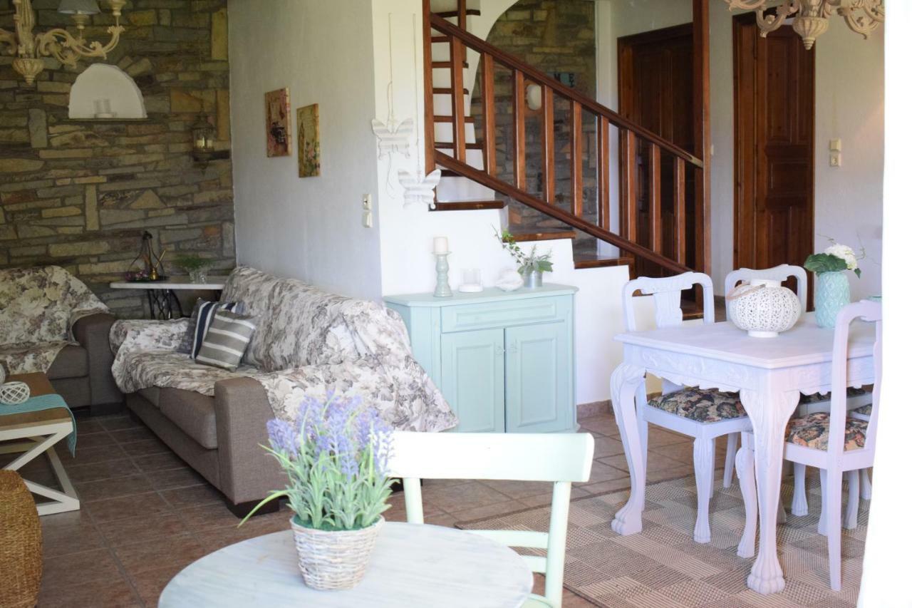Holiday home Aspasia's