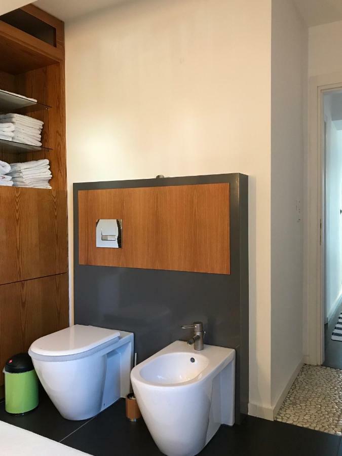 Nireon Apartment