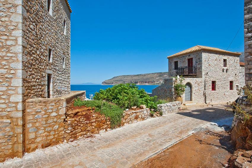 Limeni Villa * Limeni