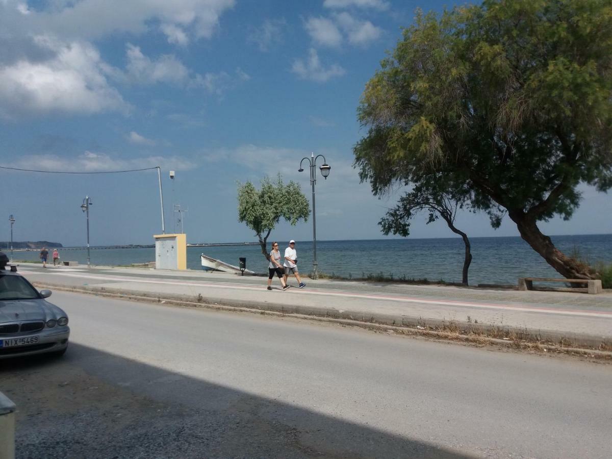 Apartment Jordan's Neoi Epivates By The