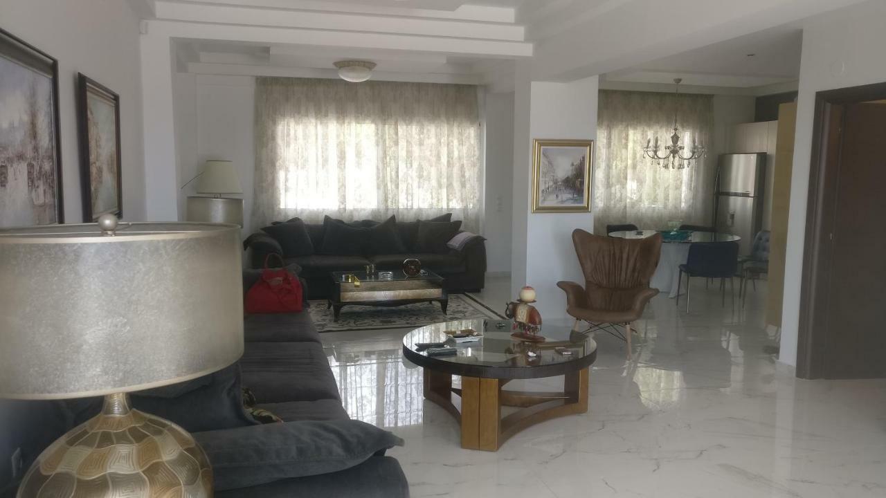 Marry's House * Kariani