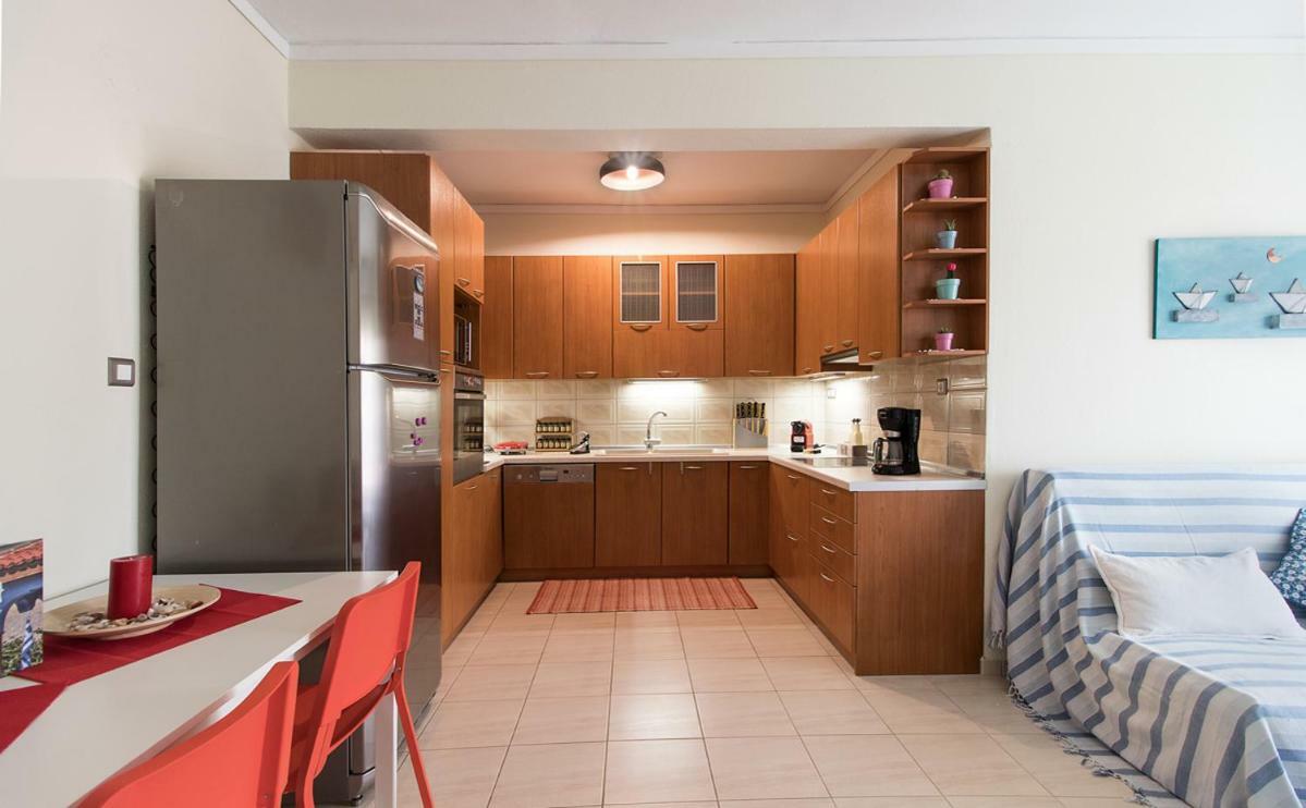 Sweet With Spectacular Sea View Apartment Palaiontsiflikion