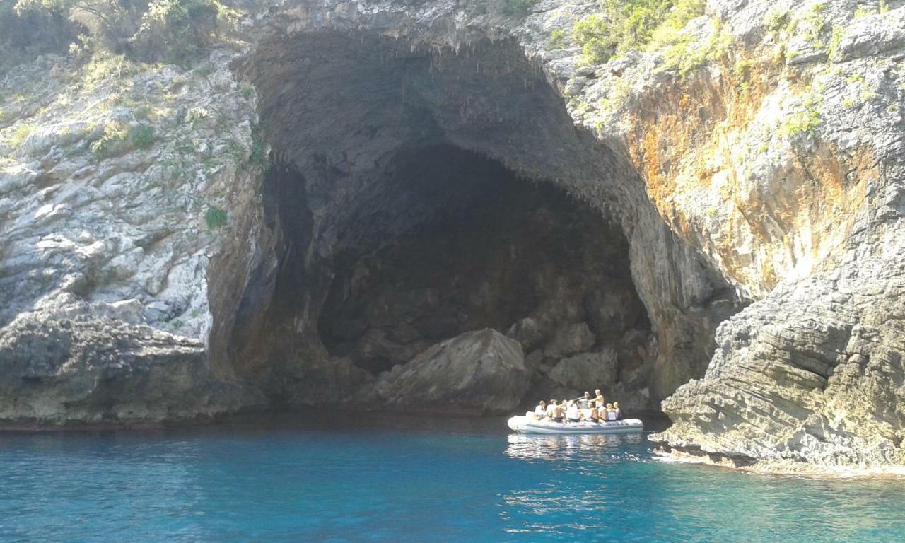 Apartment Kalogirou Stone House Limnionas (Central Greece)