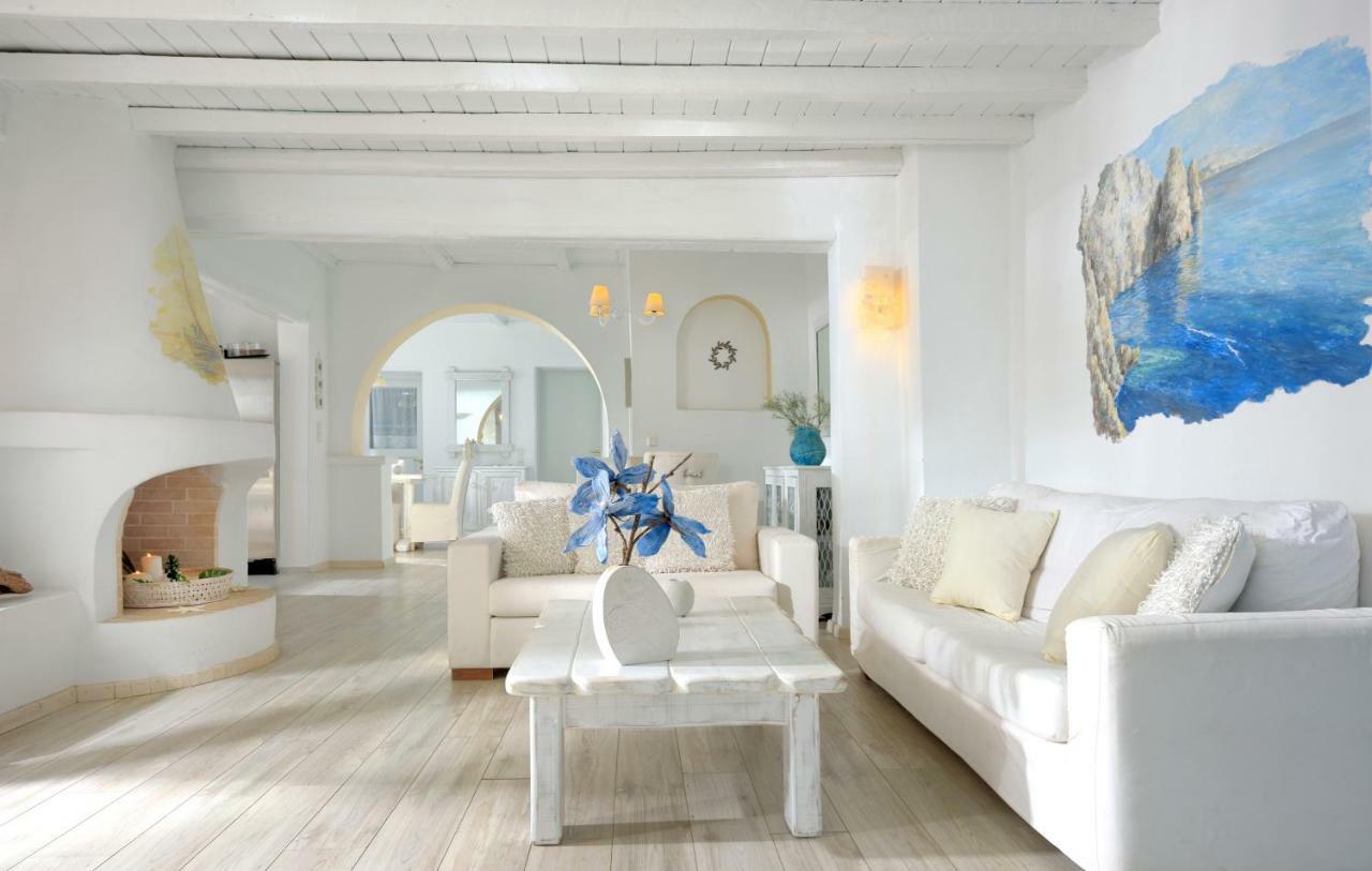 La Vie In Blue Villa