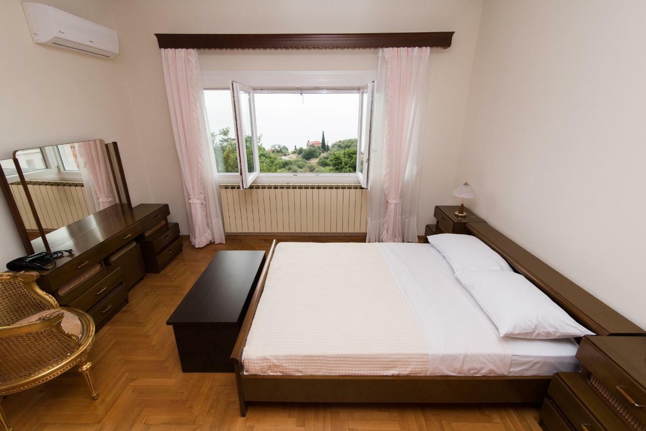 Bivas Nikolaos Holiday home