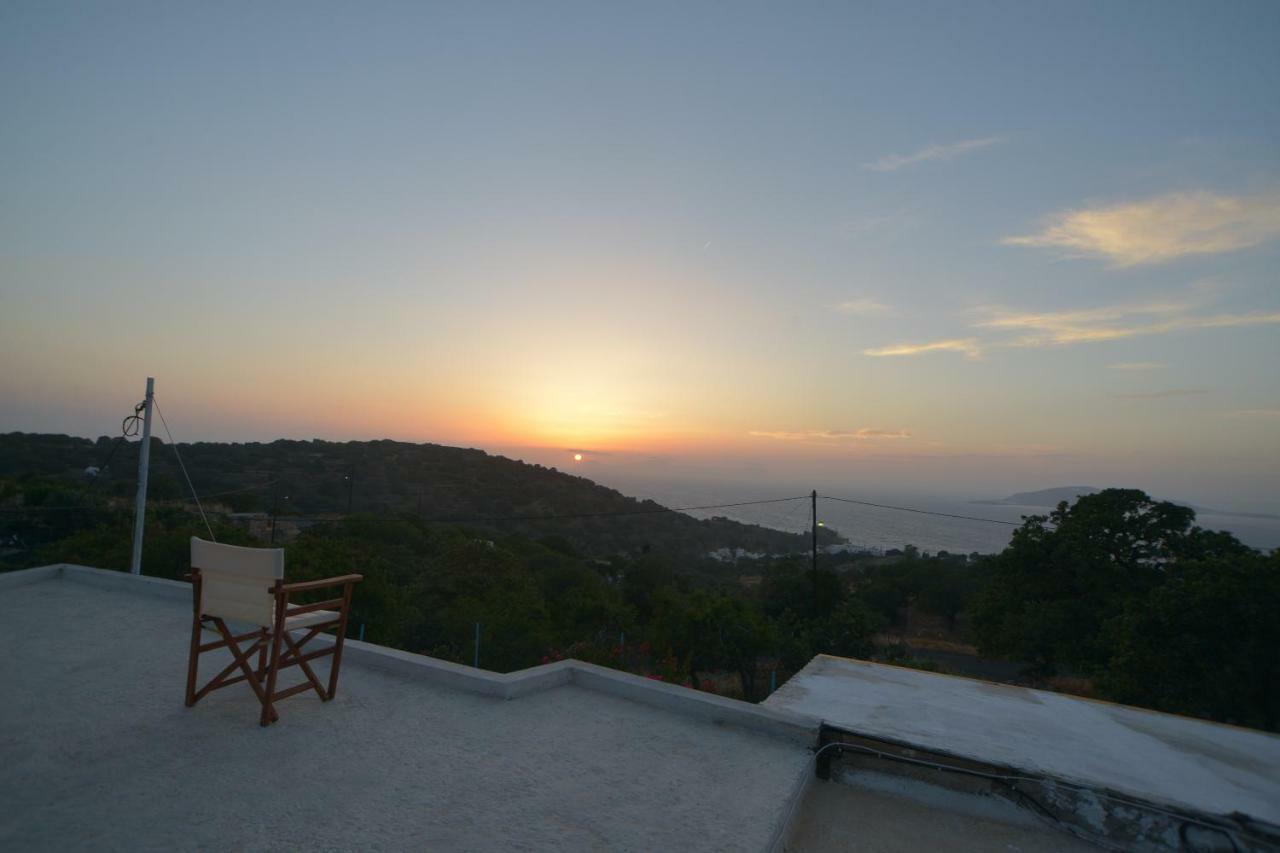 «astrofeggia» A Private Stone House Nature-seaview * Mandraki (Nisyros)
