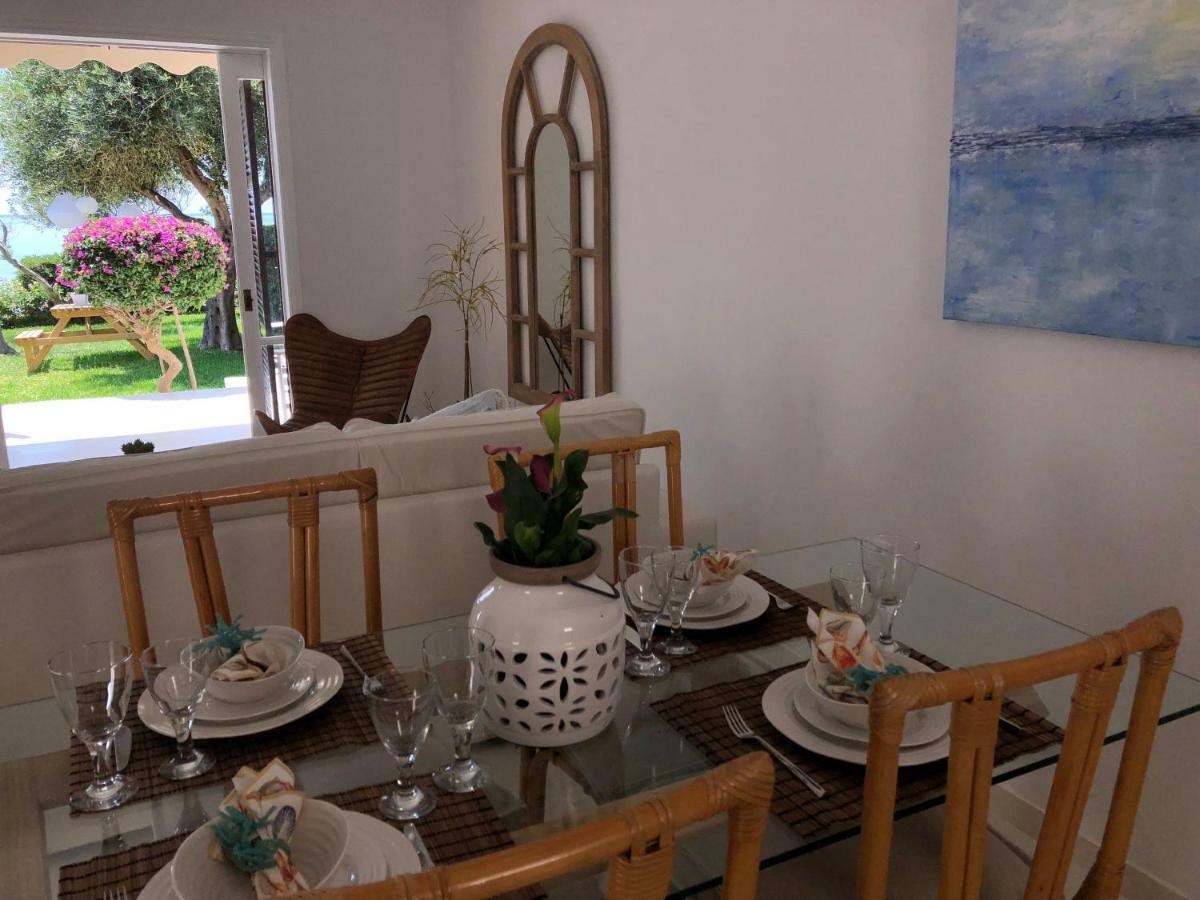 Holiday home Aqua Seafront Corfu House With Garden *