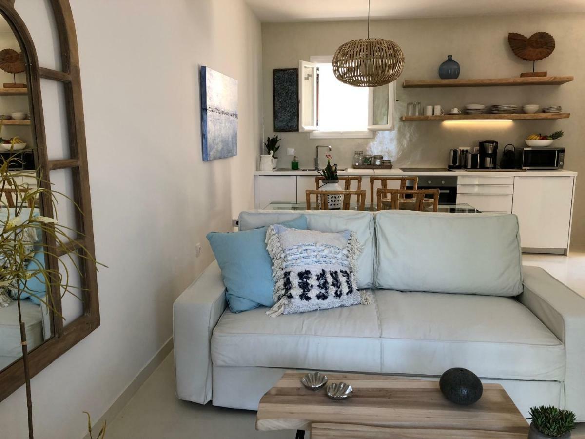 Holiday home Aqua Seafront Corfu House With Garden Glyfada (Corfu)
