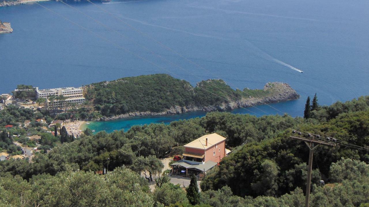 View House *