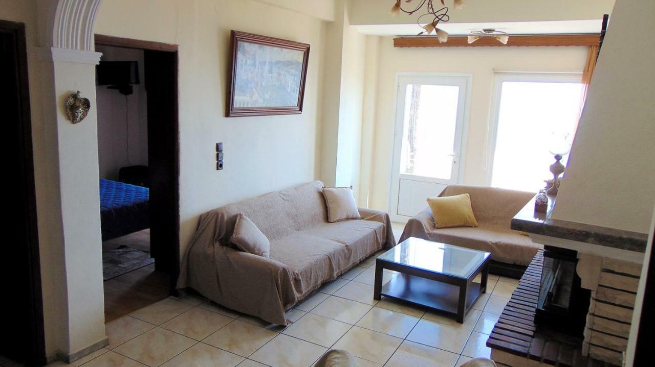 View House Apartment Lakones