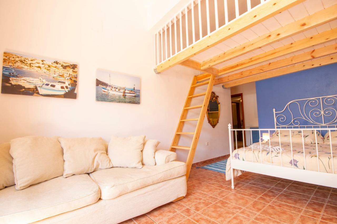 Galanis Guest house *