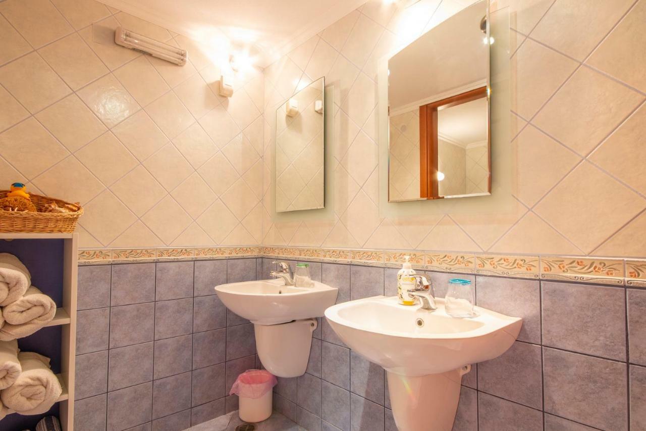 Guest house Galanis *