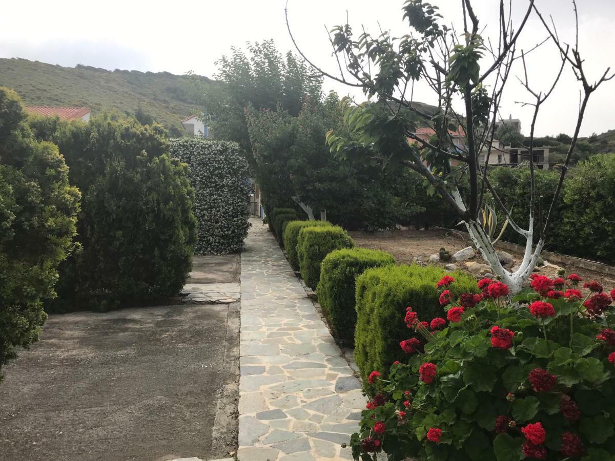 Megisti Apartment Mourteri