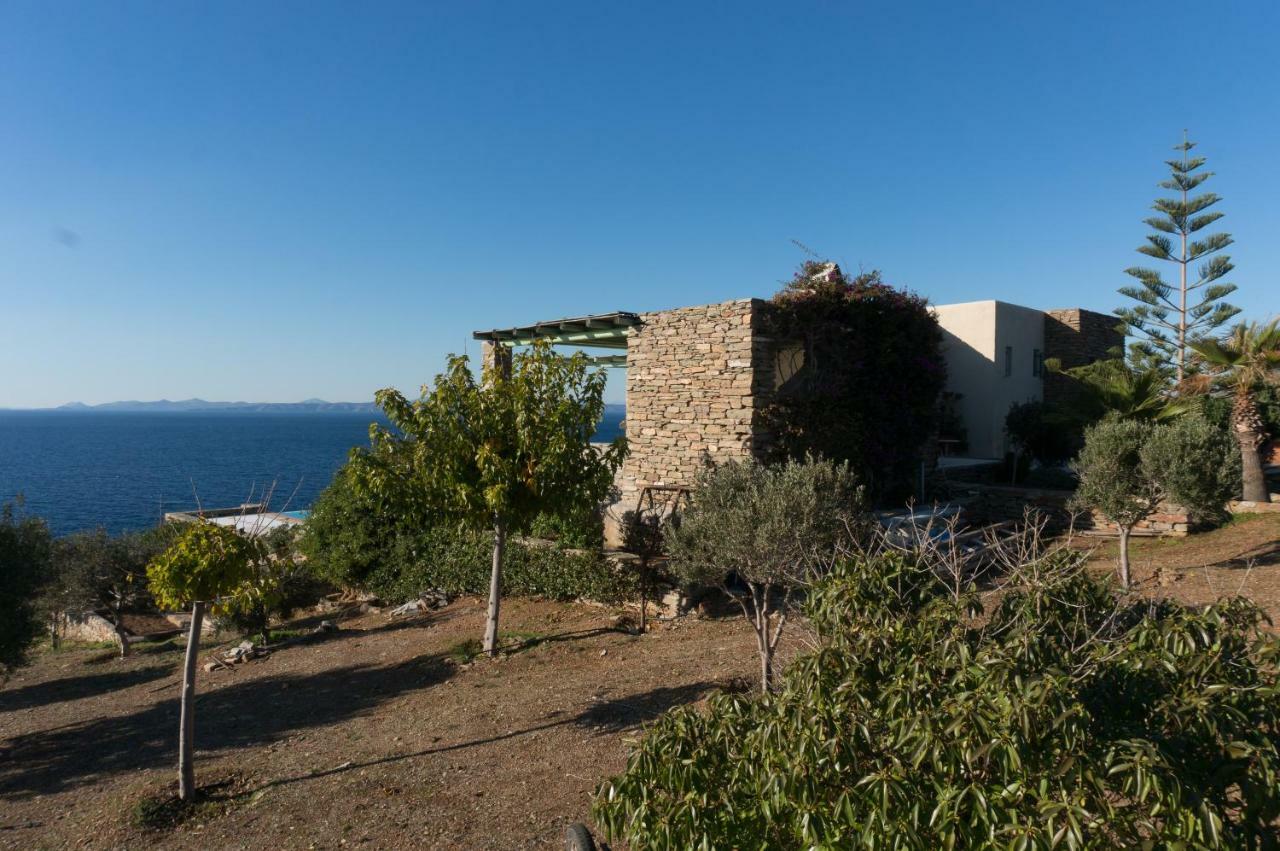 Juno Villa *