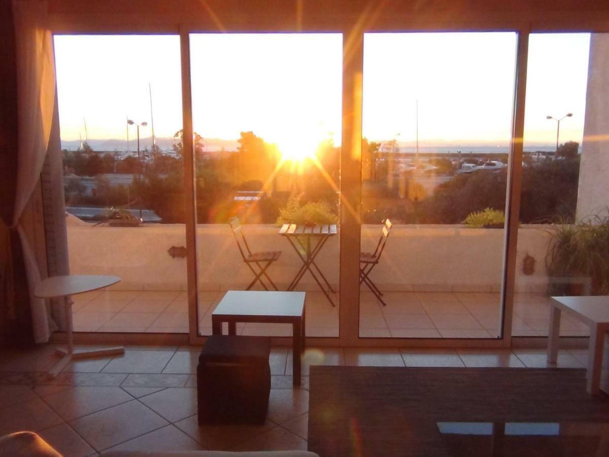 Apartment Sunset Sea View *