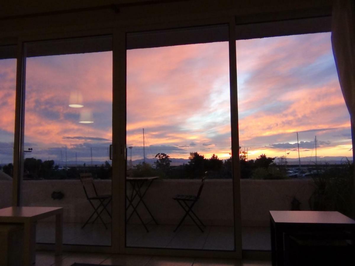 Sunset Sea View Apartment Athens