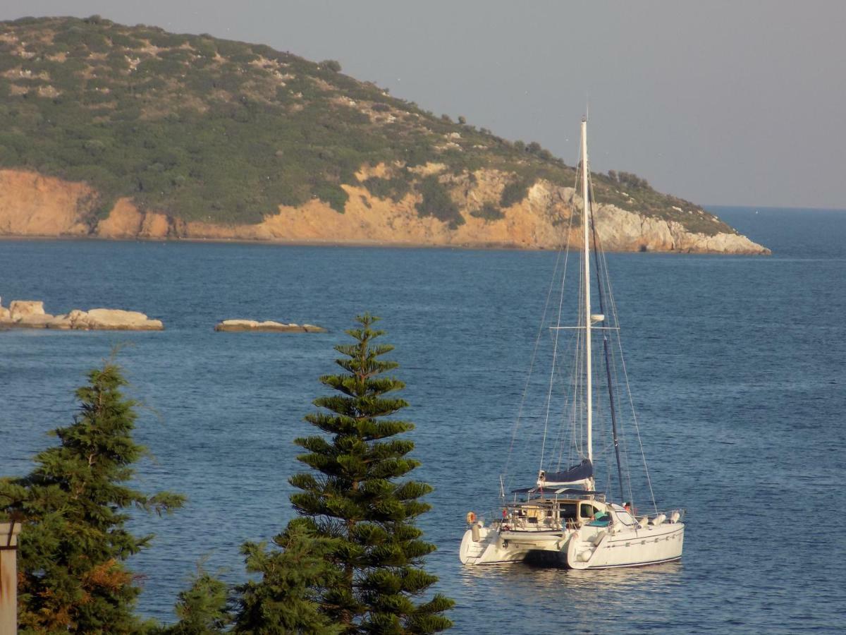 Rhodon House * Skiathos Town