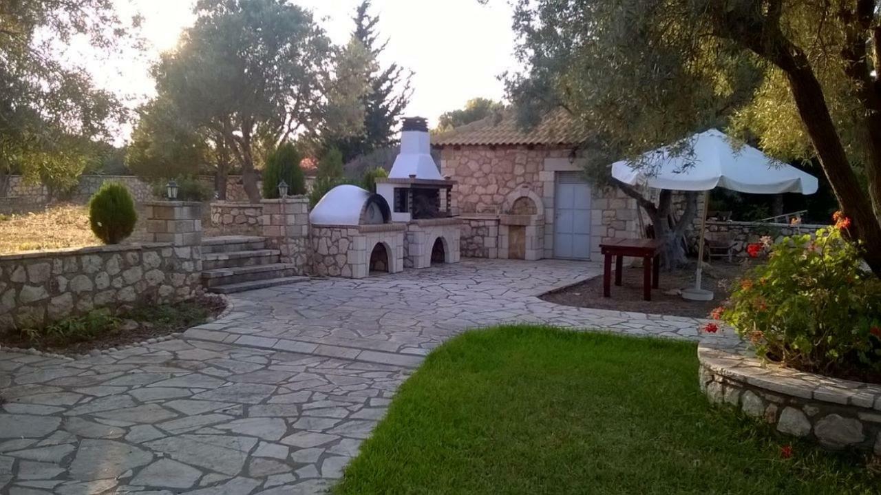 Kalivakia View Apartment Tsoukaladhes