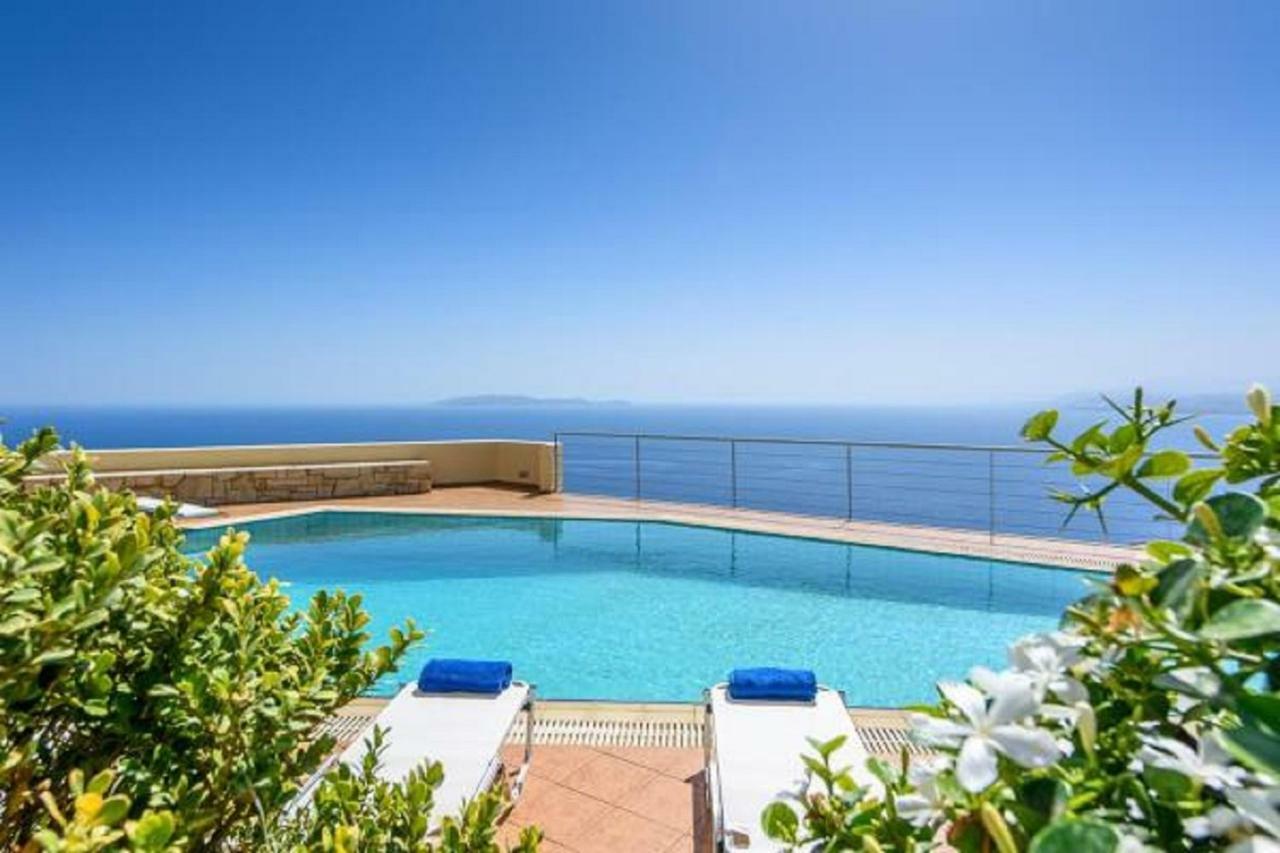 Endless View Palaiokastro Villa