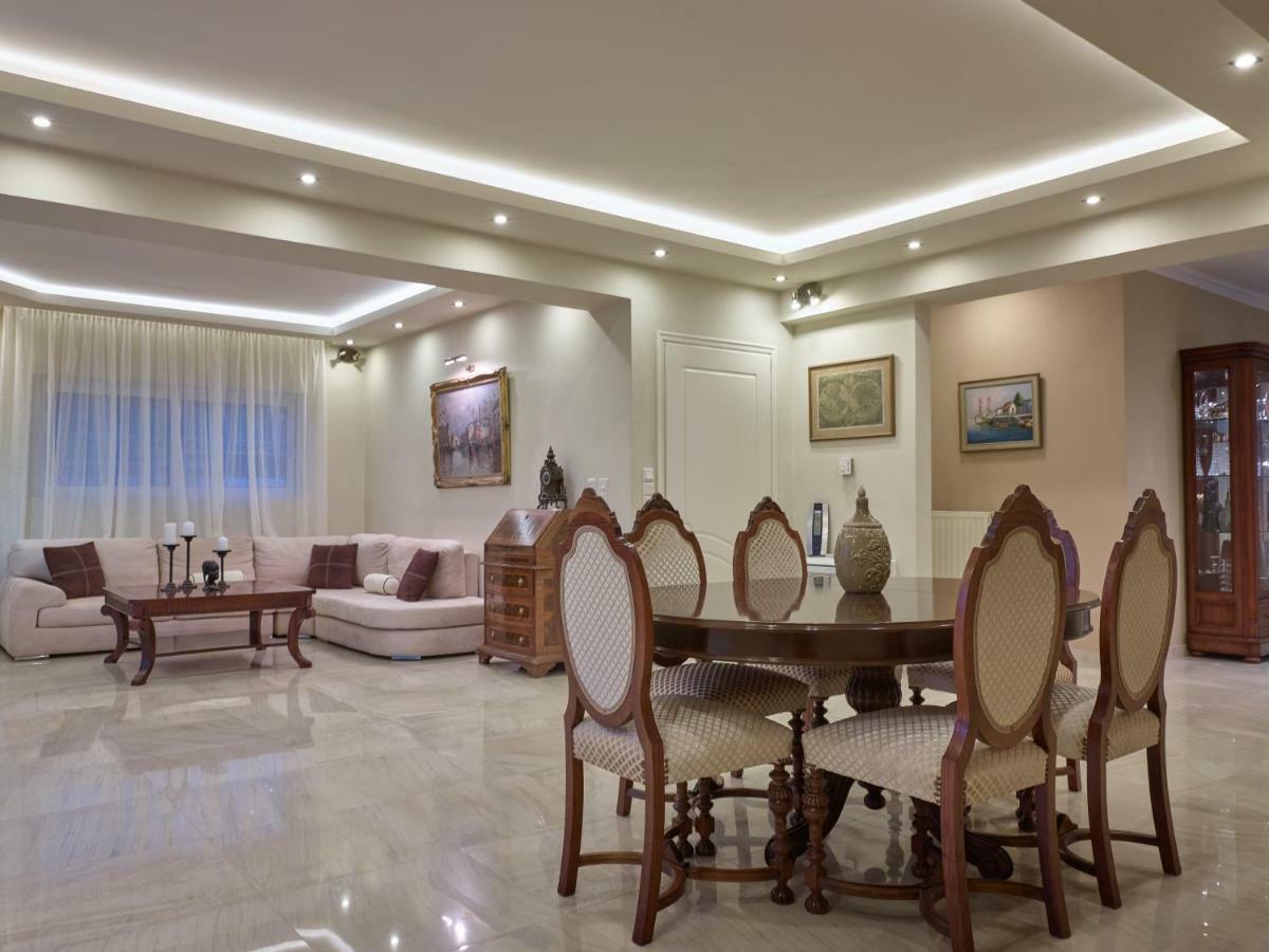 Golden July Luxury *