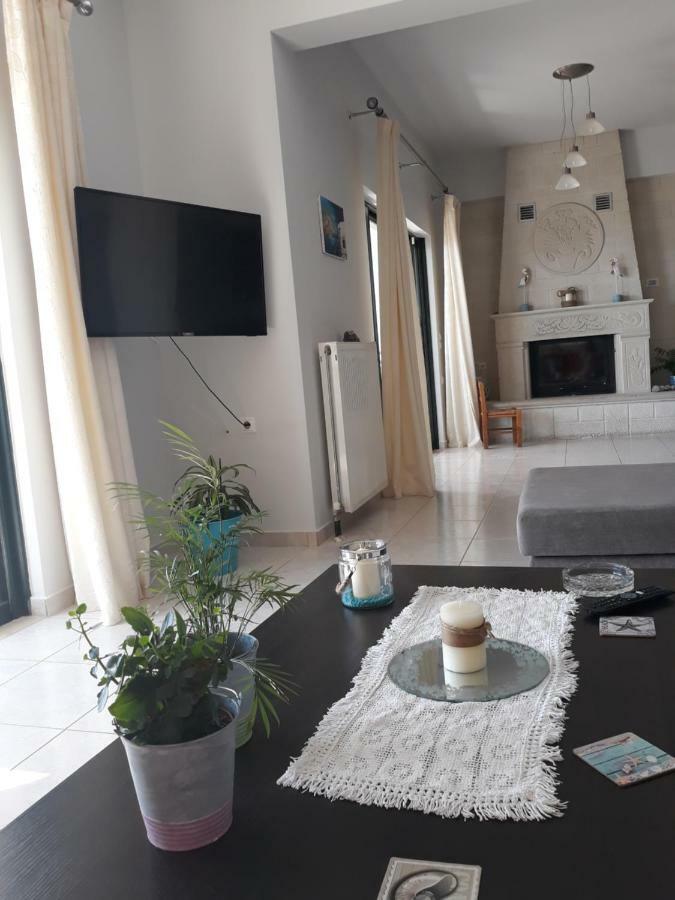 Sun Day Apartment Achlia