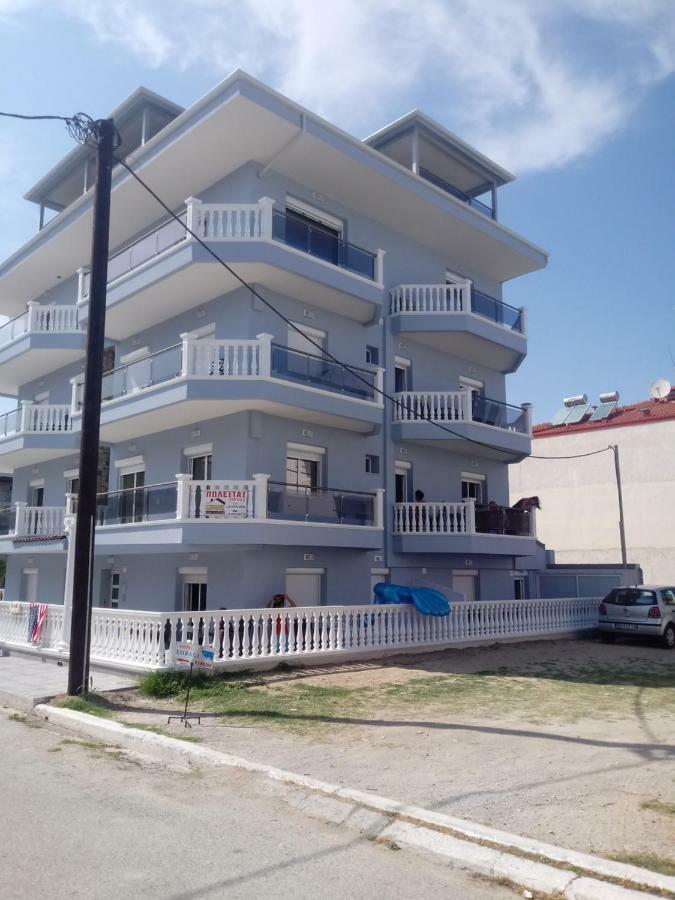 B&a Lux Paralia Katerinis