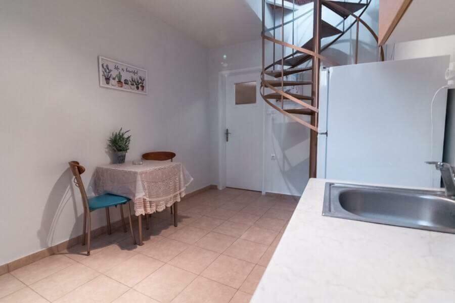 Philoxenia House! Maisonette In Front Of The Sea! *