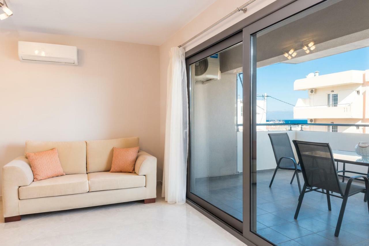 Mimosa Apartment *