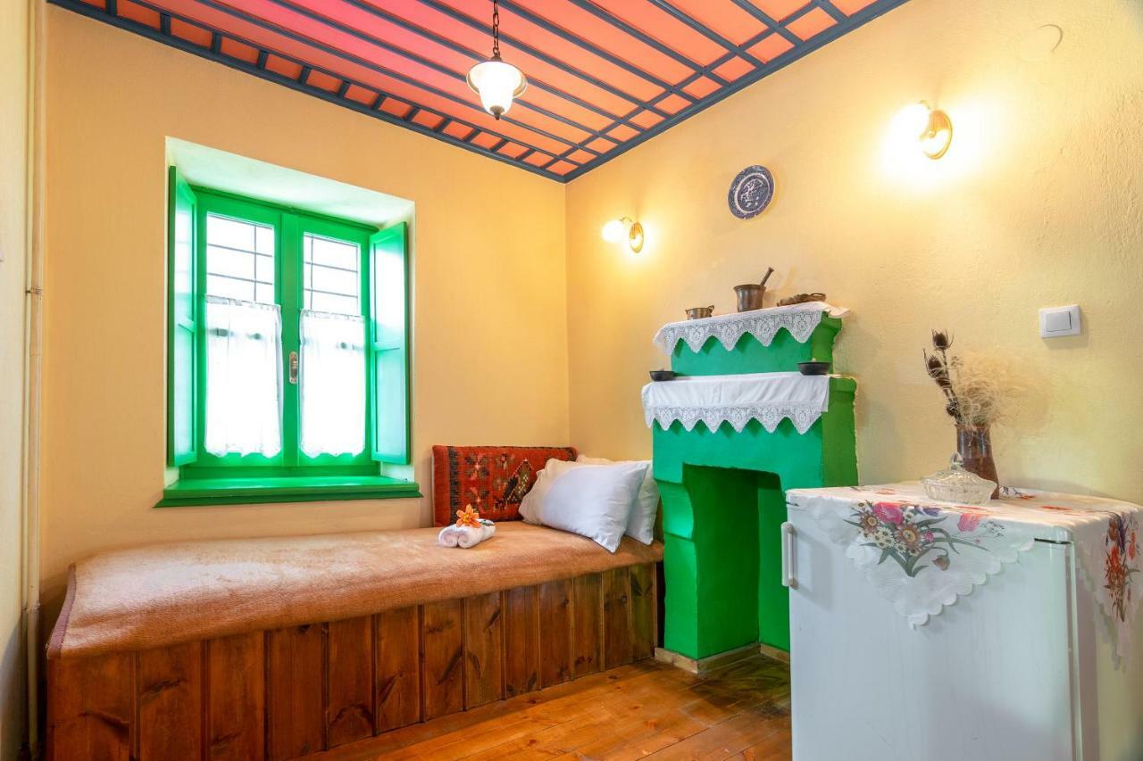 Morfeas Guest house 3*