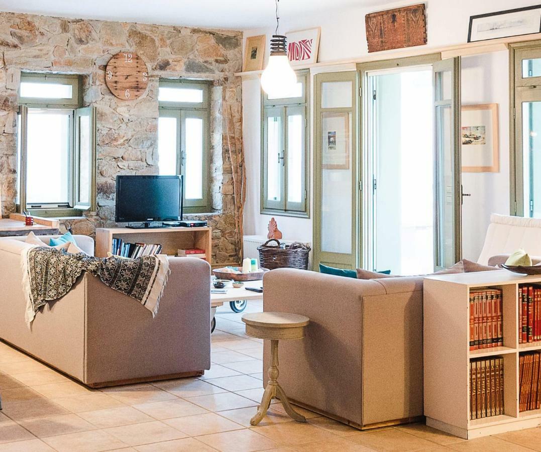 Country house Plori House *