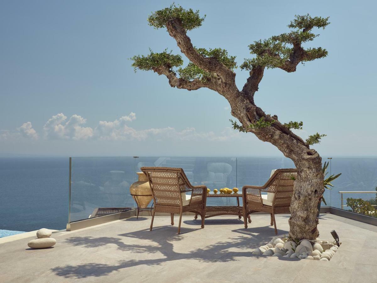 Golden July Luxury Akrotiri (Zakynthos)