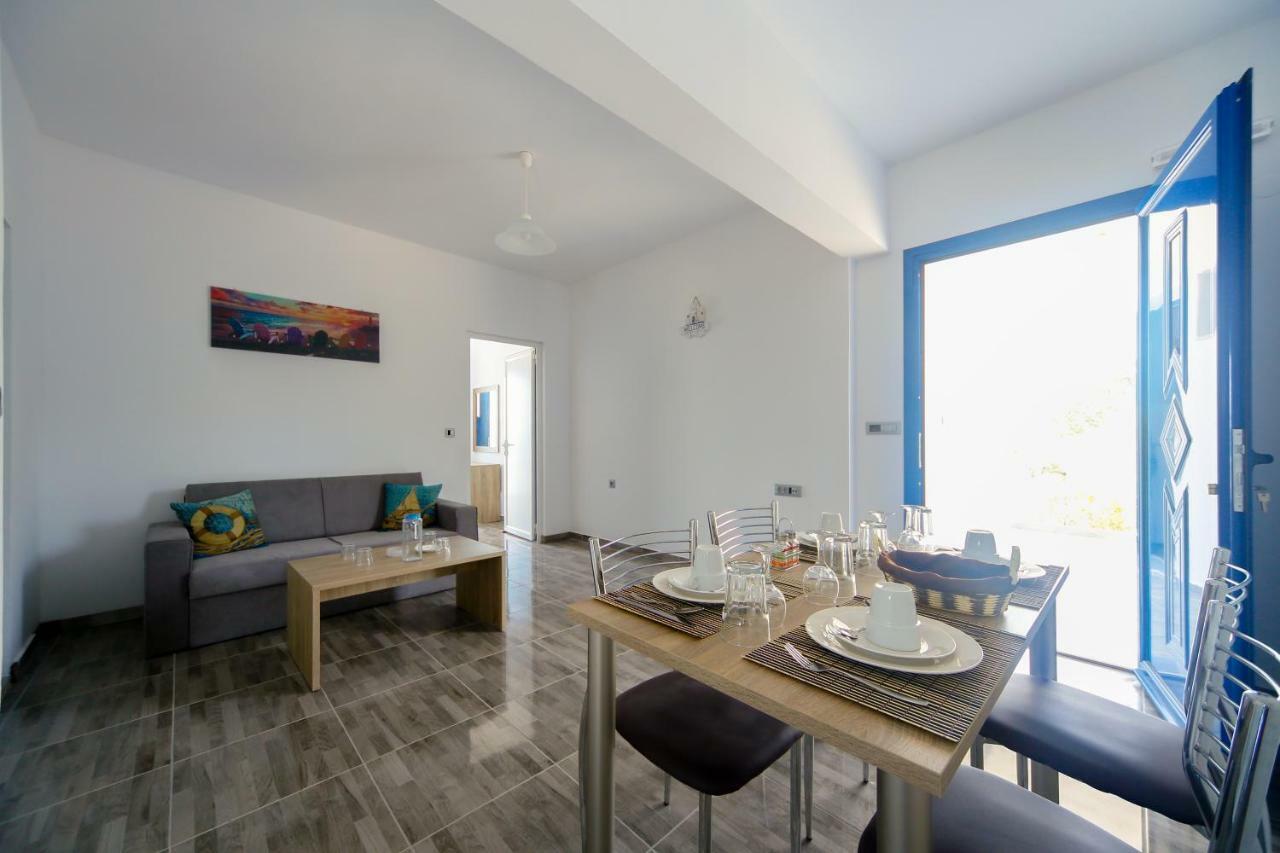 Riva Del Mare Apartment *