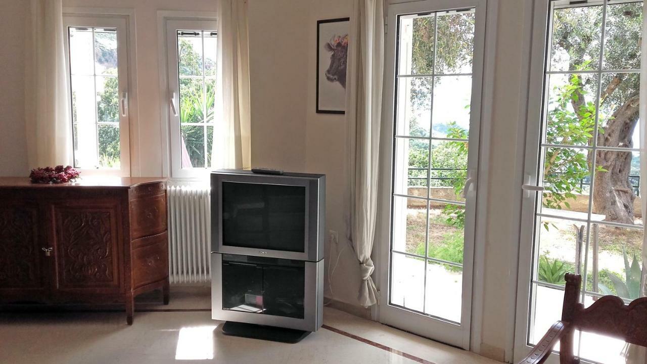 Deskas House. Two Floor With Excellent View * Parga