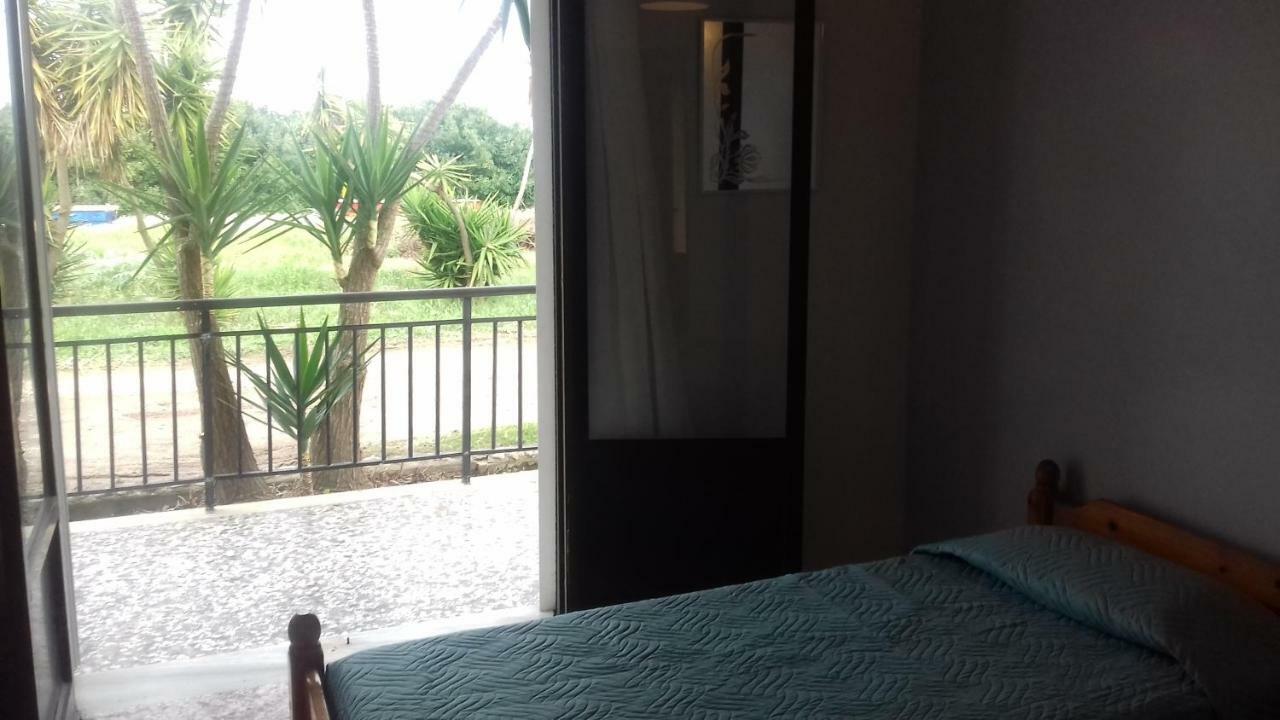 Lazaris Beach House Holiday home