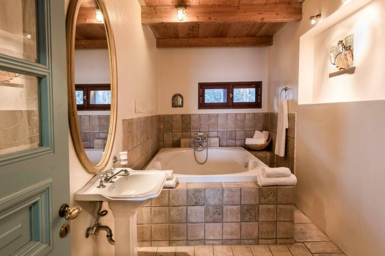 With A Character Mirabello Country house Agios Nikolaos (Crete)