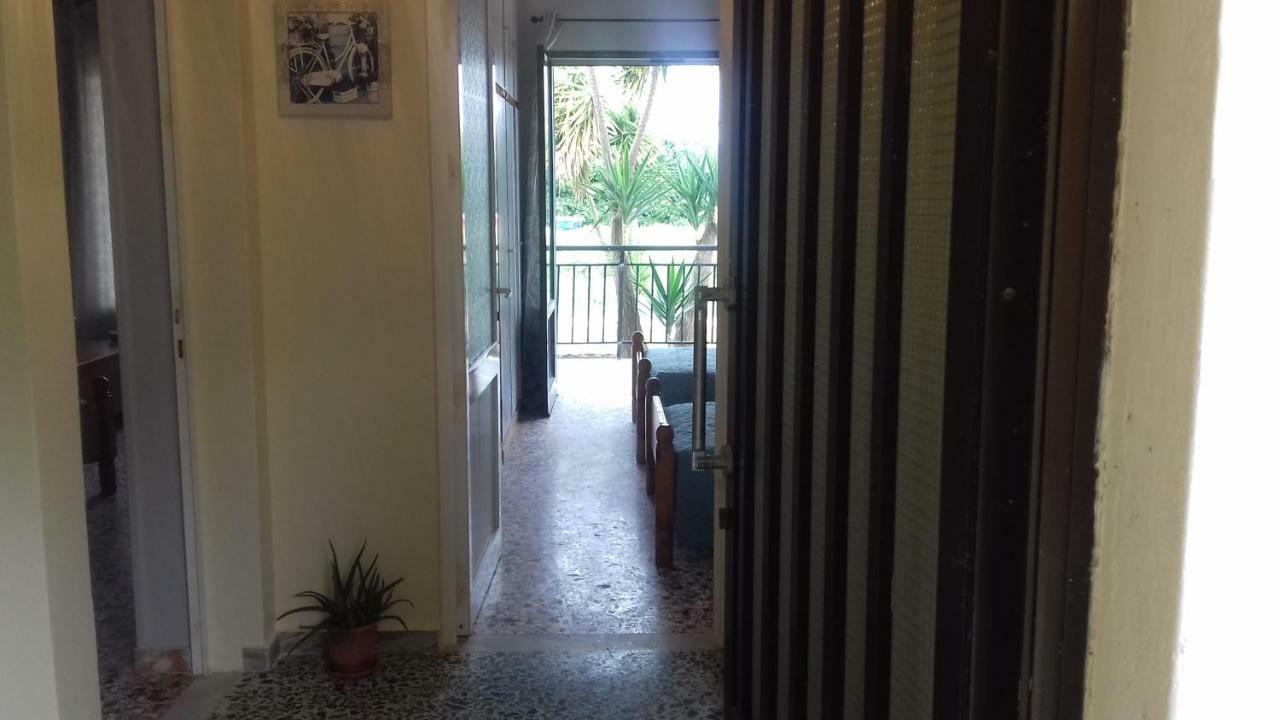 Holiday home Lazaris Beach House *