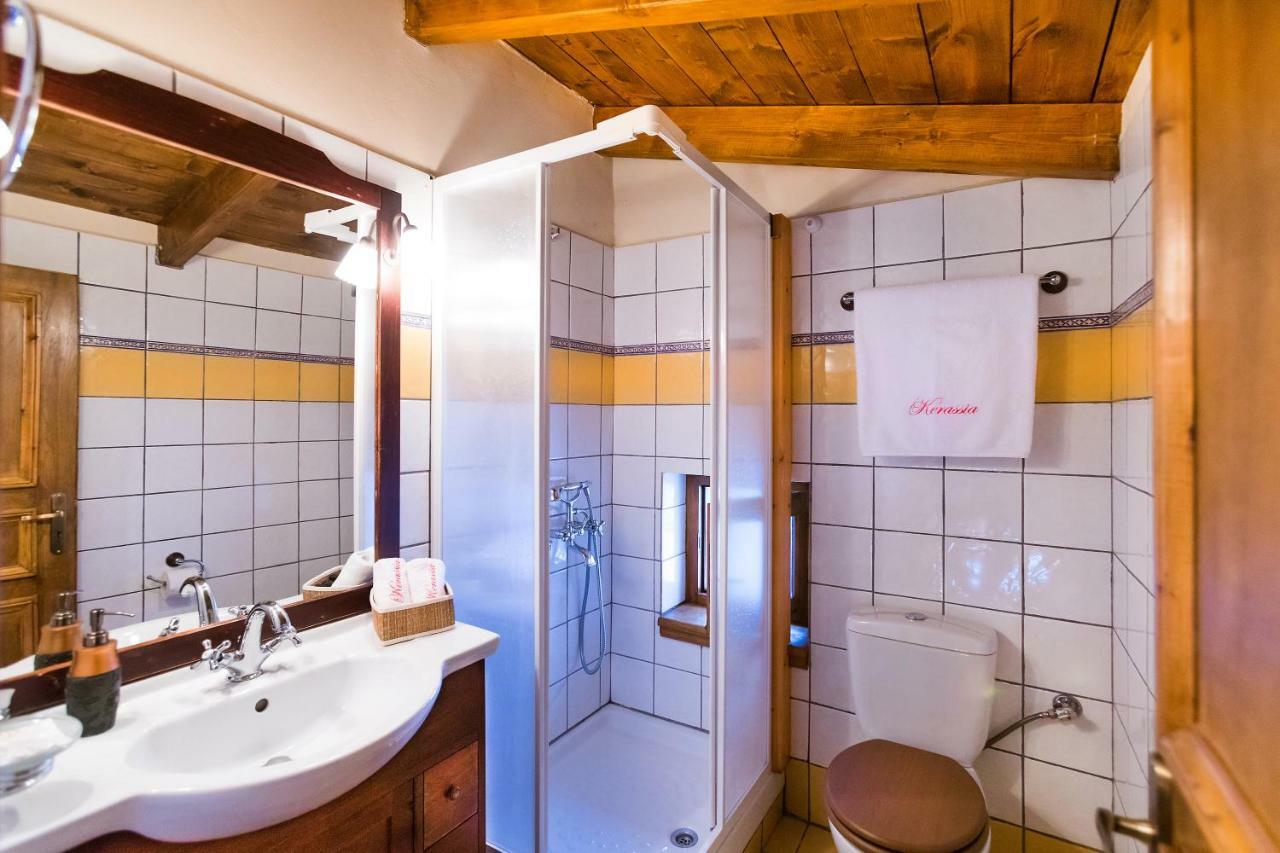 Kerassia Mountain Country house *