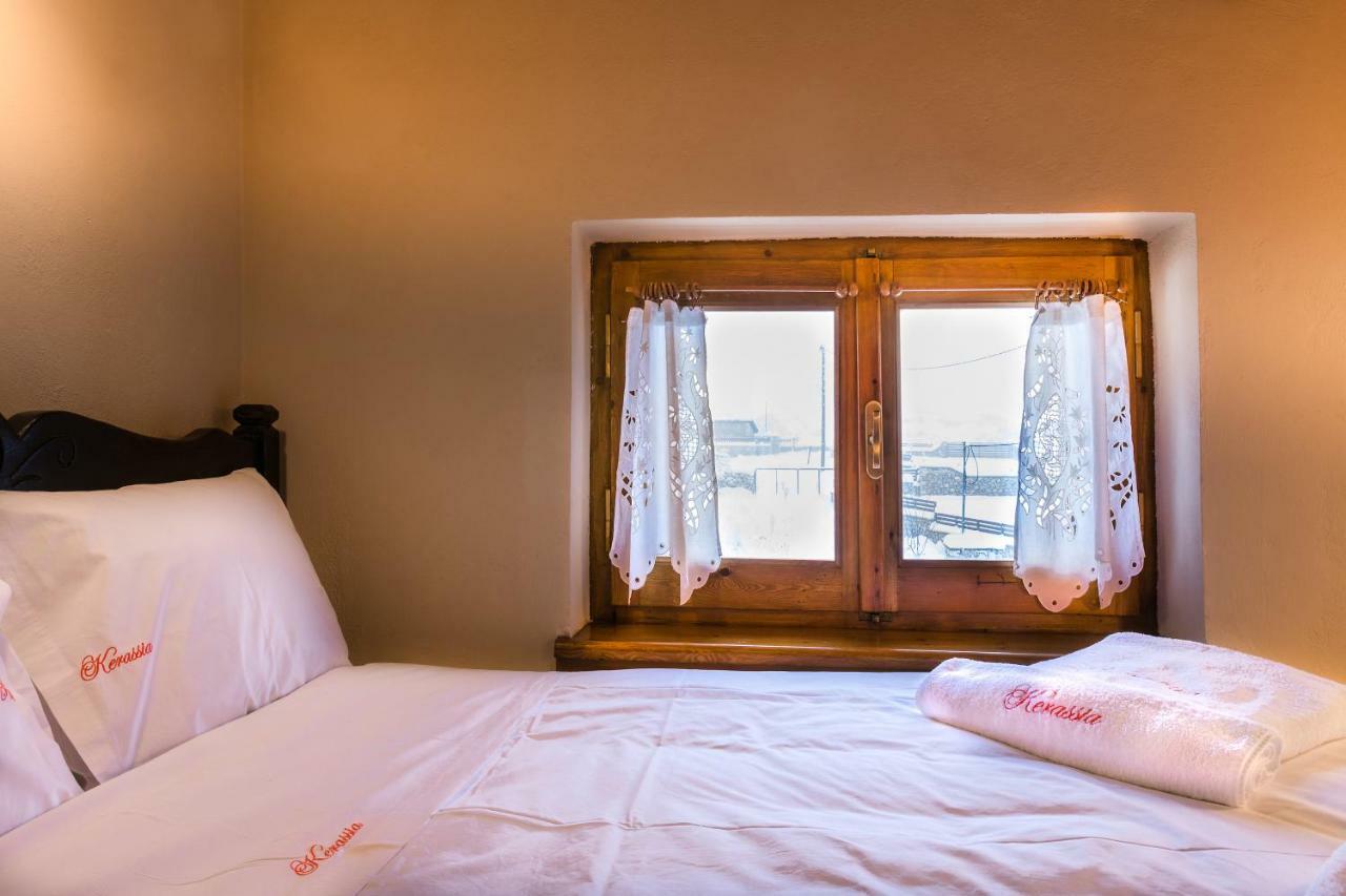 Kerassia Mountain Country house
